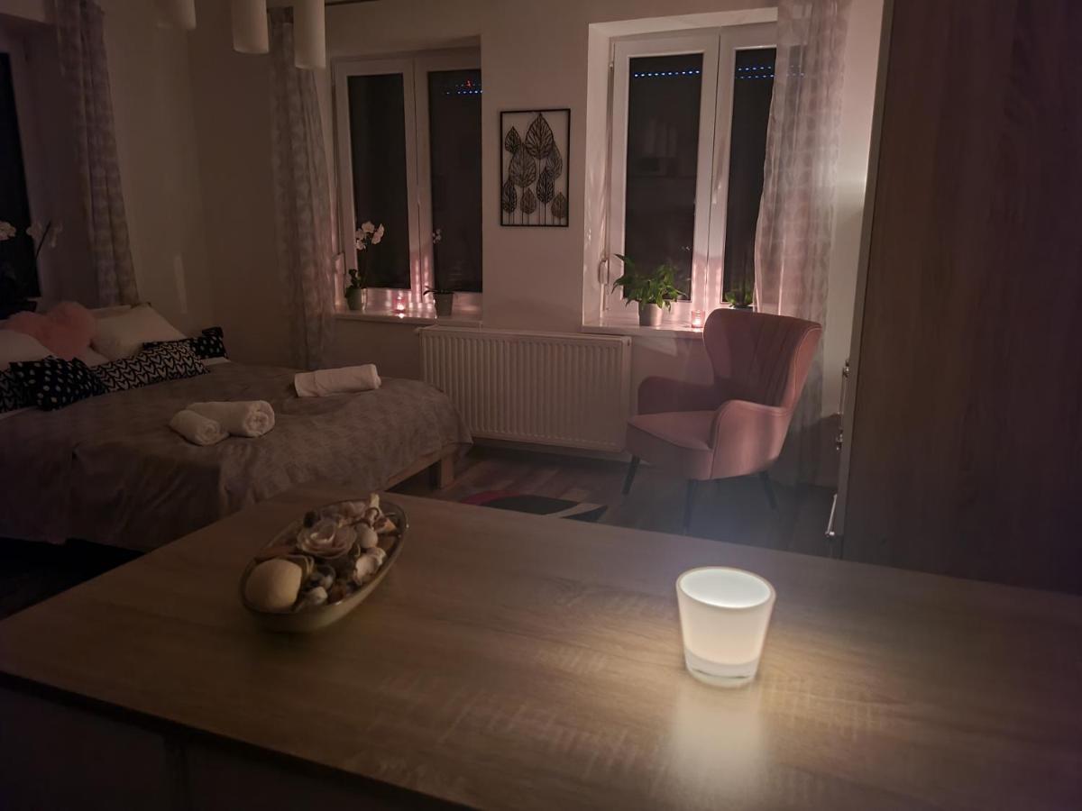 Rose Apartment 佩奇 外观 照片